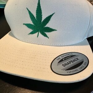 SnoopDogg White Snapback with Green Leaf
